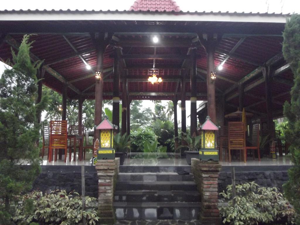 Graharu Boutique Hotel And Spa Borobudur Magelang Exterior photo